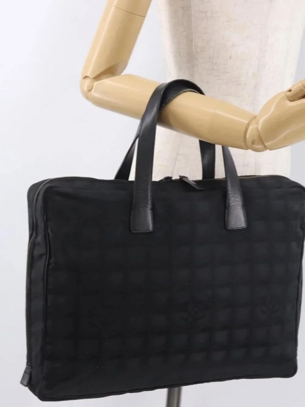 CHANEL New Travel Line Hand Bag Nylon Black CC Auth ka5058